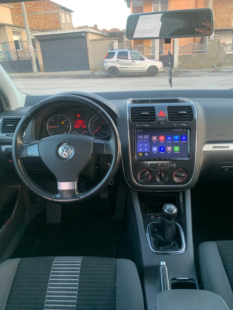 VW Golf 1.9tdi 105ps, снимка 5 - Автомобили и джипове - 48625912