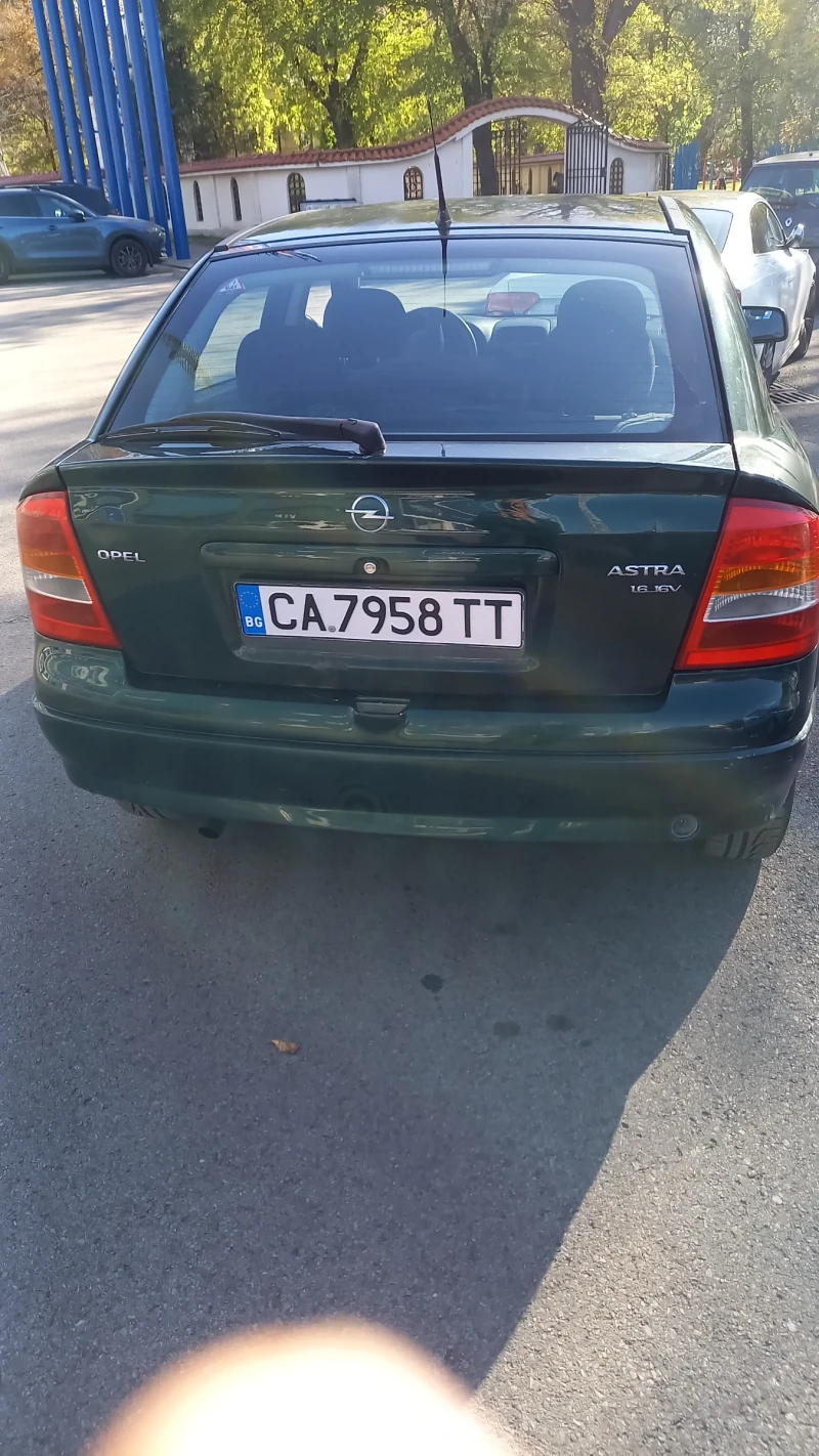 Opel Astra, снимка 4 - Автомобили и джипове - 52254536