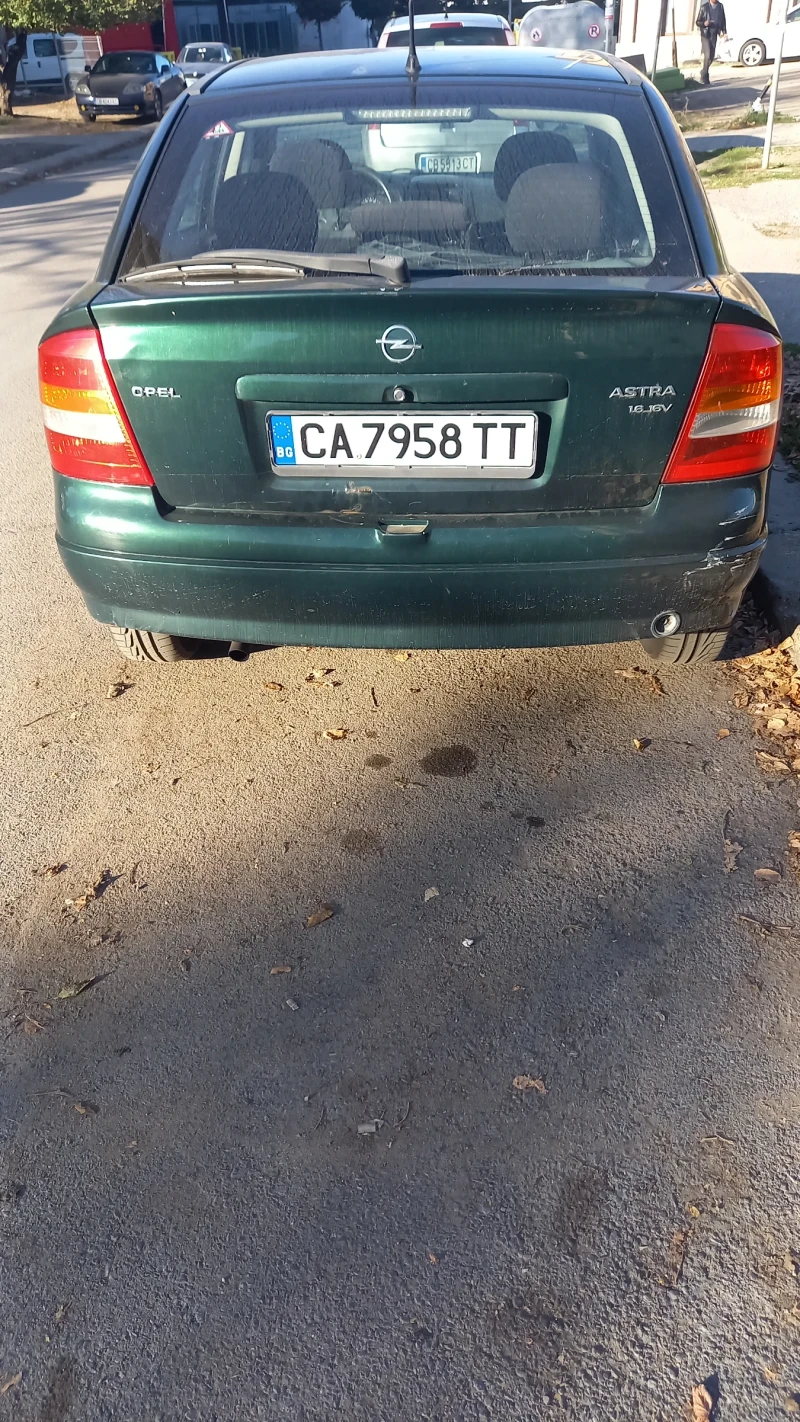 Opel Astra, снимка 2 - Автомобили и джипове - 52254536
