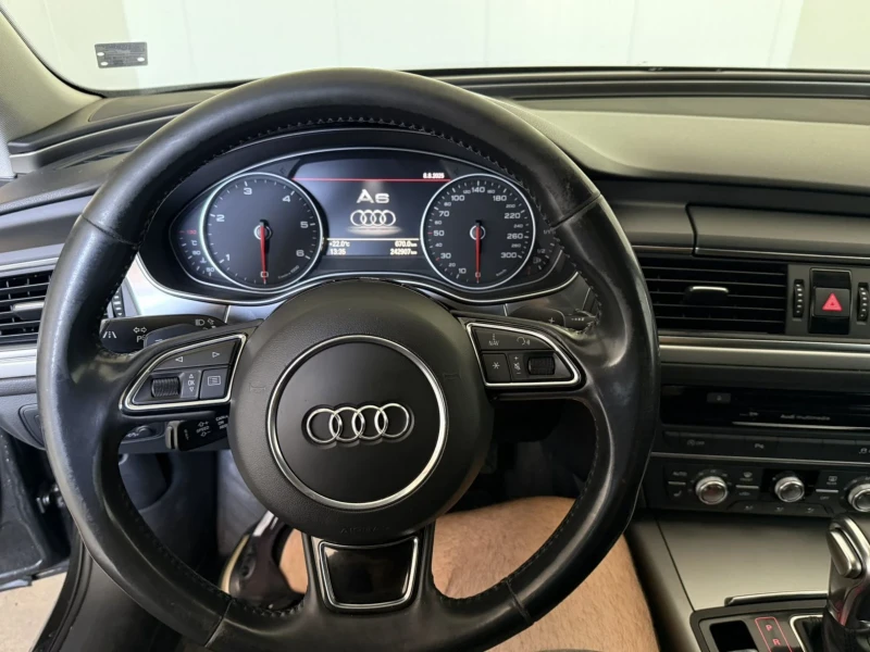 Audi A6, снимка 10 - Автомобили и джипове - 52675458