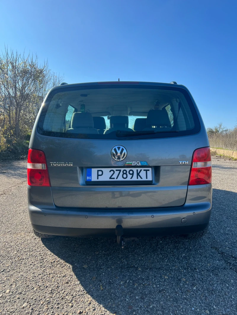 VW Touran 1.9 TDI 101 6+ 1, снимка 6 - Автомобили и джипове - 52576171