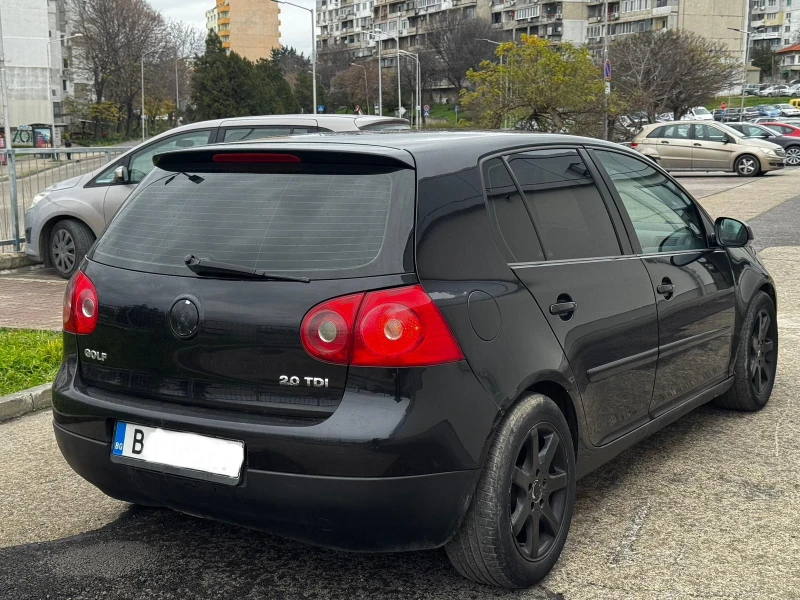 VW Golf 2.0 TDI, снимка 4 - Автомобили и джипове - 52962069