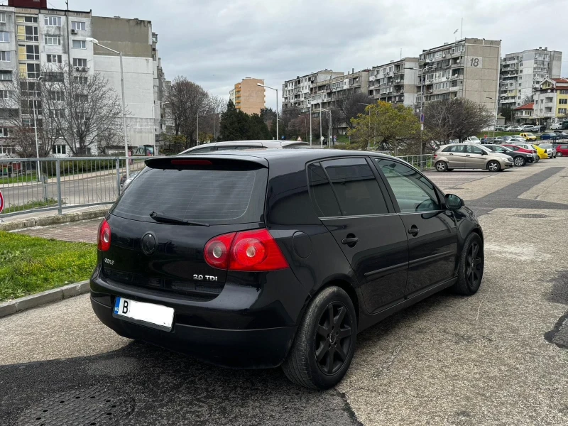 VW Golf 2.0 TDI, снимка 3 - Автомобили и джипове - 52962069