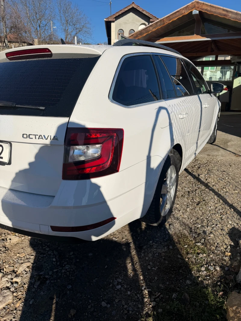 Skoda Octavia 1.6 * TDI* * fecelift* * * , снимка 10 - Автомобили и джипове - 53596807