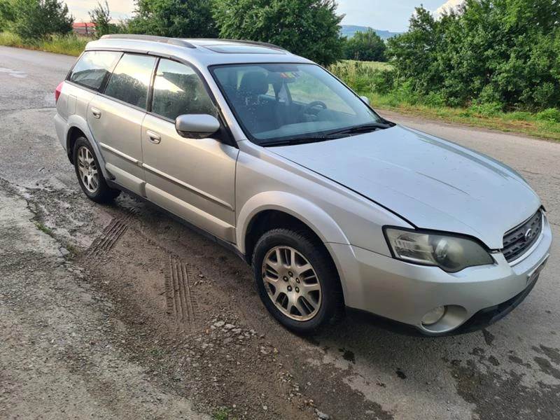 Subaru Outback 2.5 165к.с , снимка 2 - Автомобили и джипове - 47659760