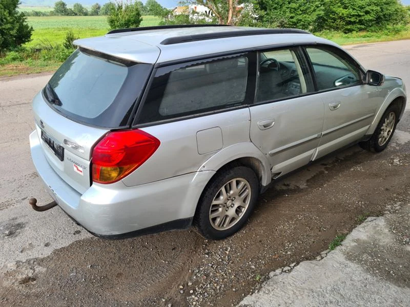 Subaru Outback 2.5 165к.с , снимка 5 - Автомобили и джипове - 47659760