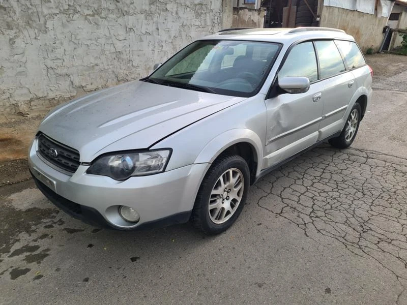 Subaru Outback 2.5 165к.с , снимка 3 - Автомобили и джипове - 47659760