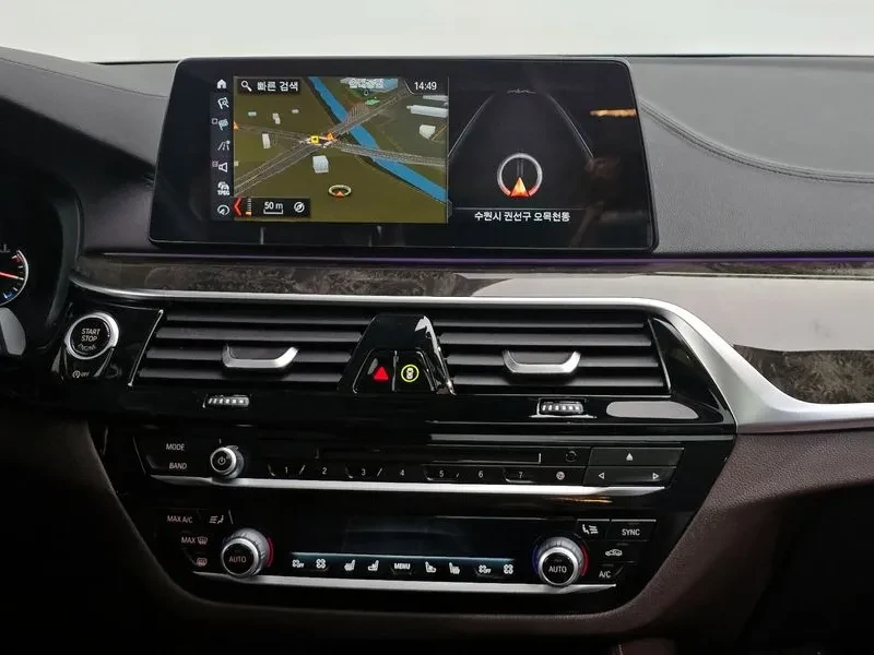 BMW 530 530D Luxury Plus G30, снимка 13 - Автомобили и джипове - 55537056