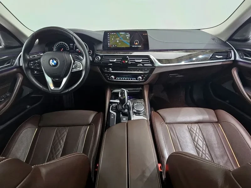 BMW 530 530D Luxury Plus G30, снимка 7 - Автомобили и джипове - 55537056