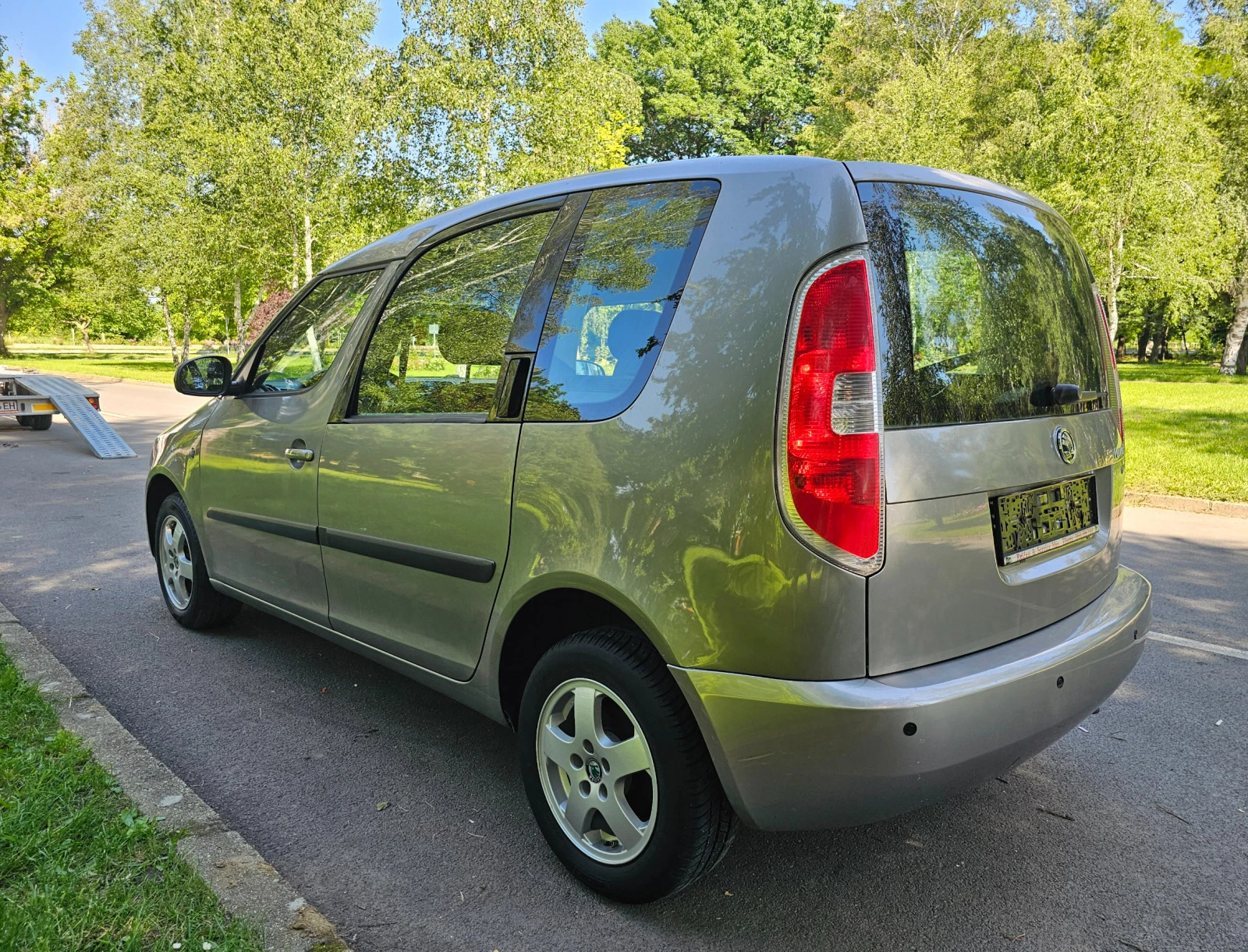 Skoda Roomster 1.2i - изображение 5