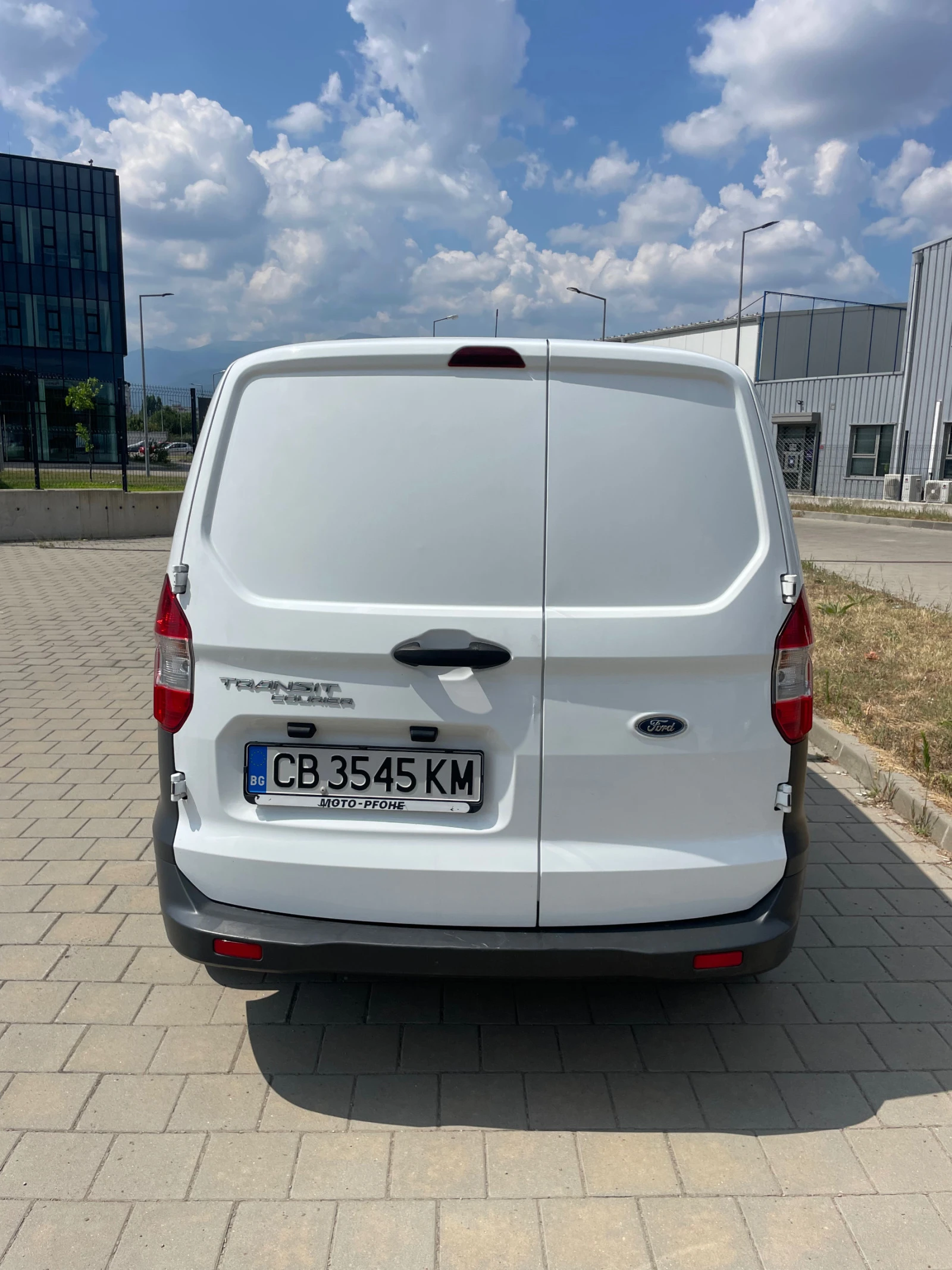 Ford Courier 1+ 1 с ДДС - изображение 6