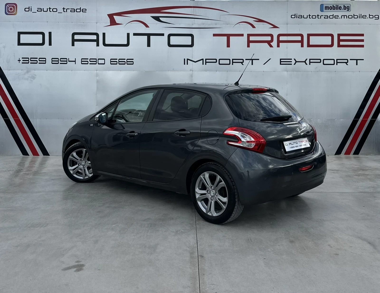 Peugeot 208 1.2benz - изображение 5