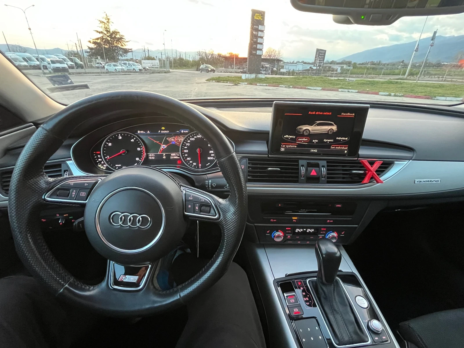 Audi A6 Avant S-line  - изображение 6