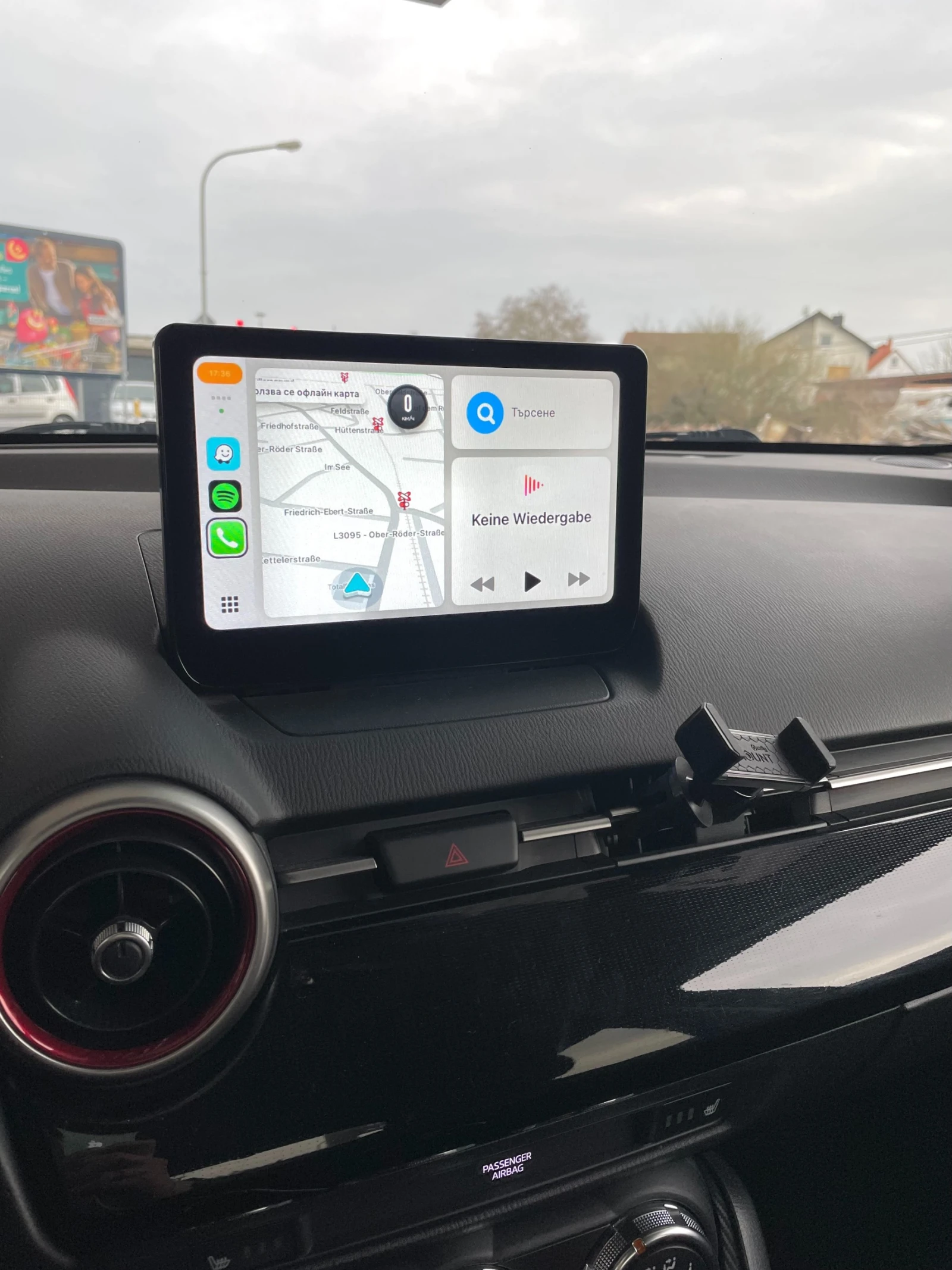 Mazda 2  - изображение 6