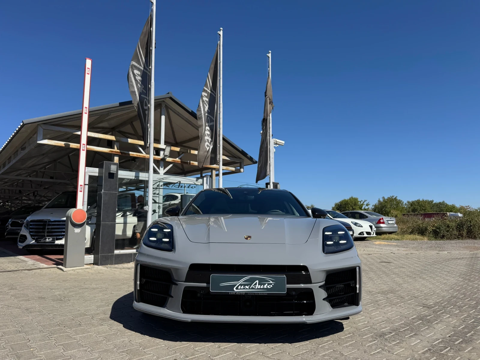 Porsche Panamera 4#EXCLUSIVE#PANO#ALCANTAR#ОБДУХ#MATRIX#AIRMAT - изображение 3