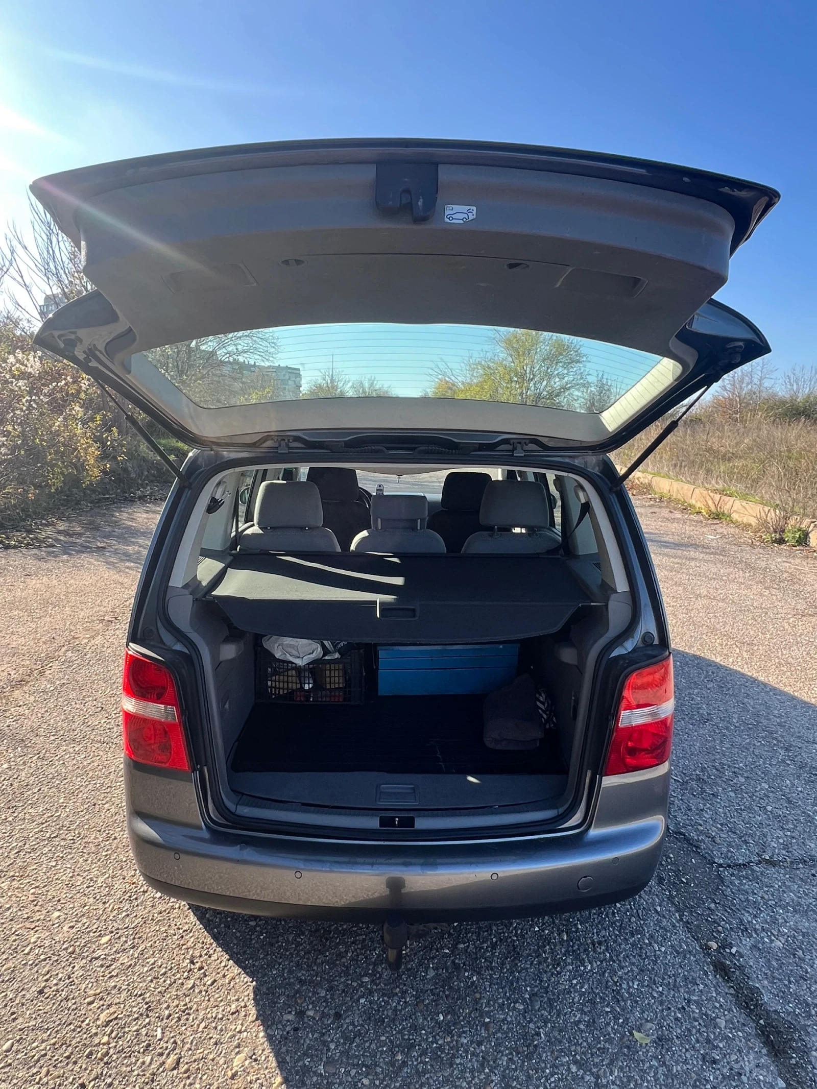 VW Touran 1.9 TDI 101 6+ 1 | Mobile.bg � ����������� 14