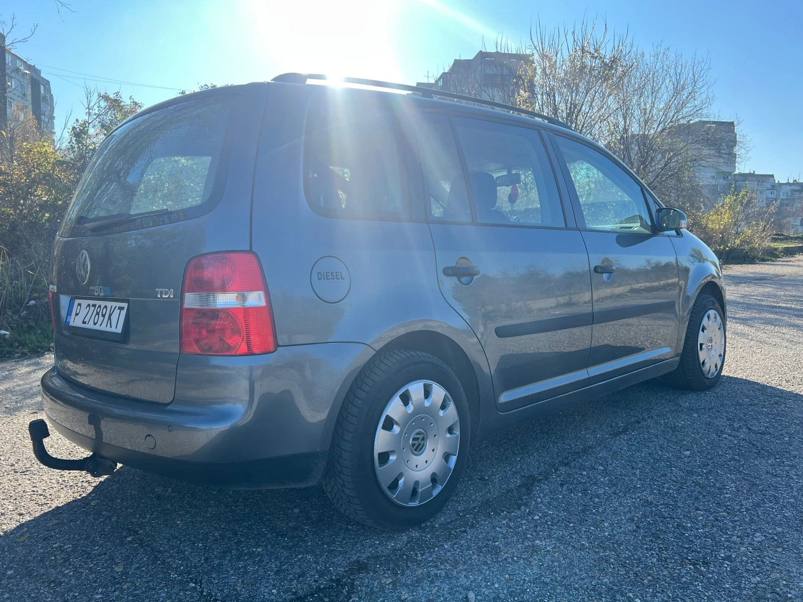 VW Touran 1.9 TDI 101 6+ 1 - изображение 5