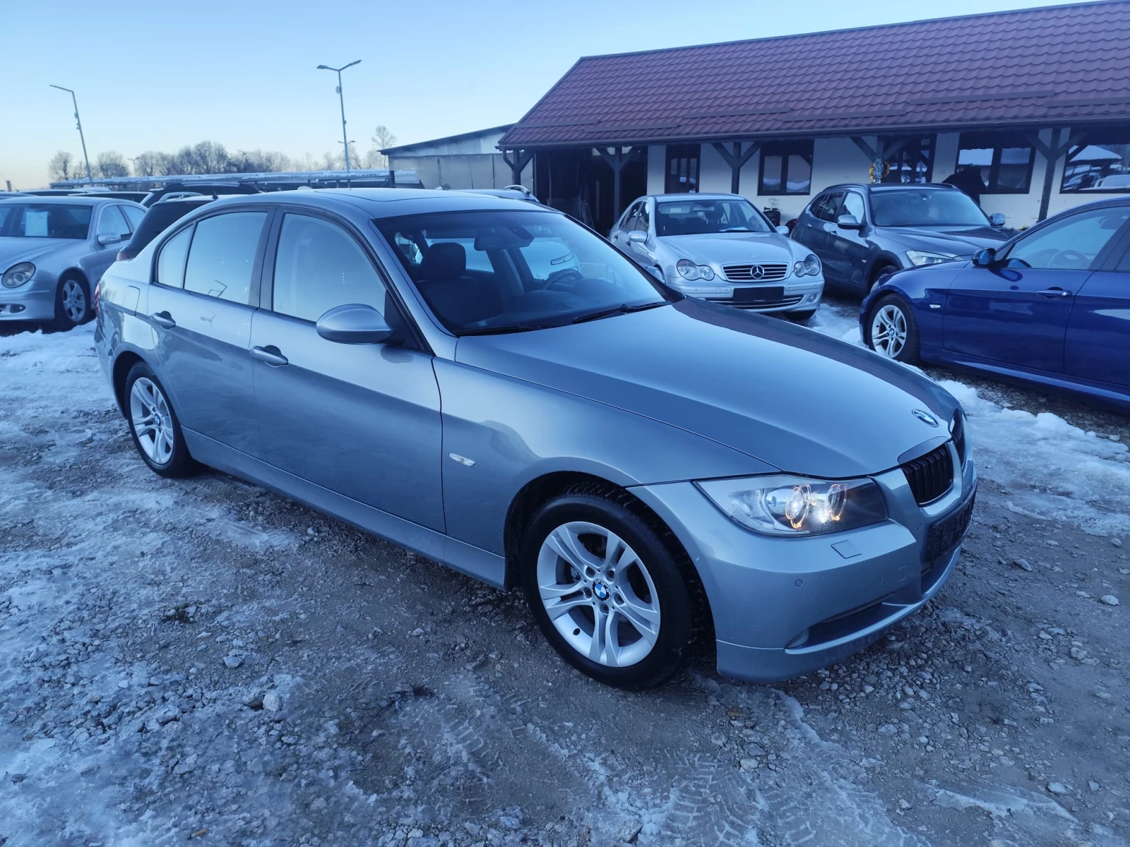 BMW 320 2.0 бензин - изображение 3