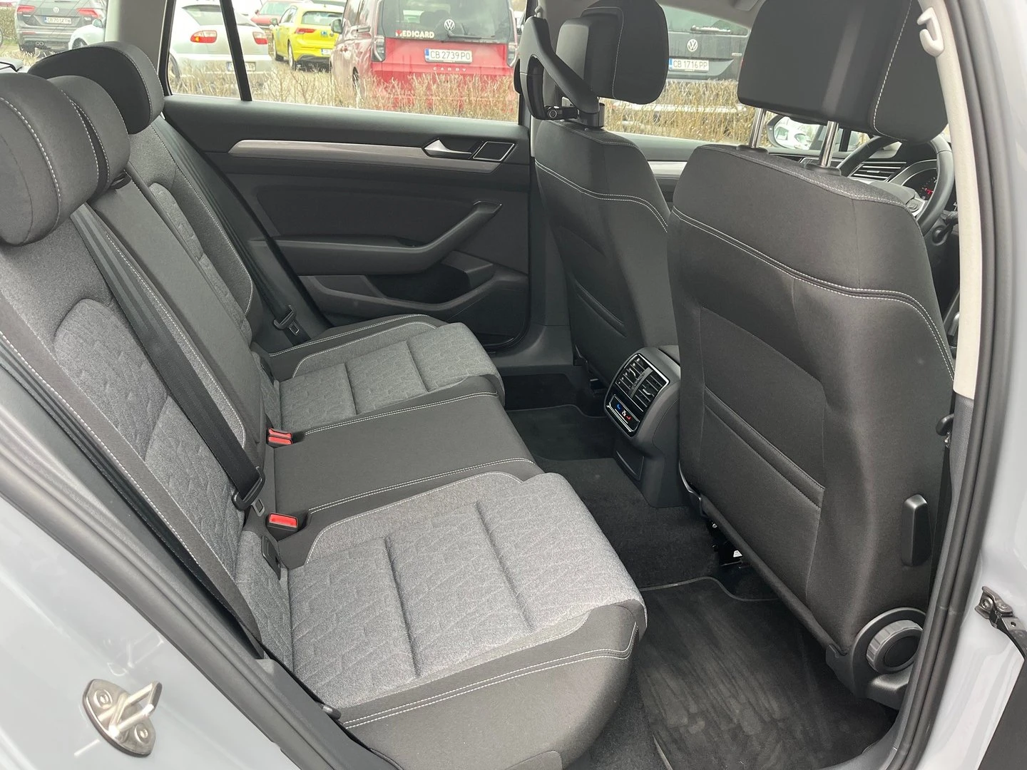 VW Passat Business 2.0 TDI SCR DSG | Mobile.bg � ����������� 7
