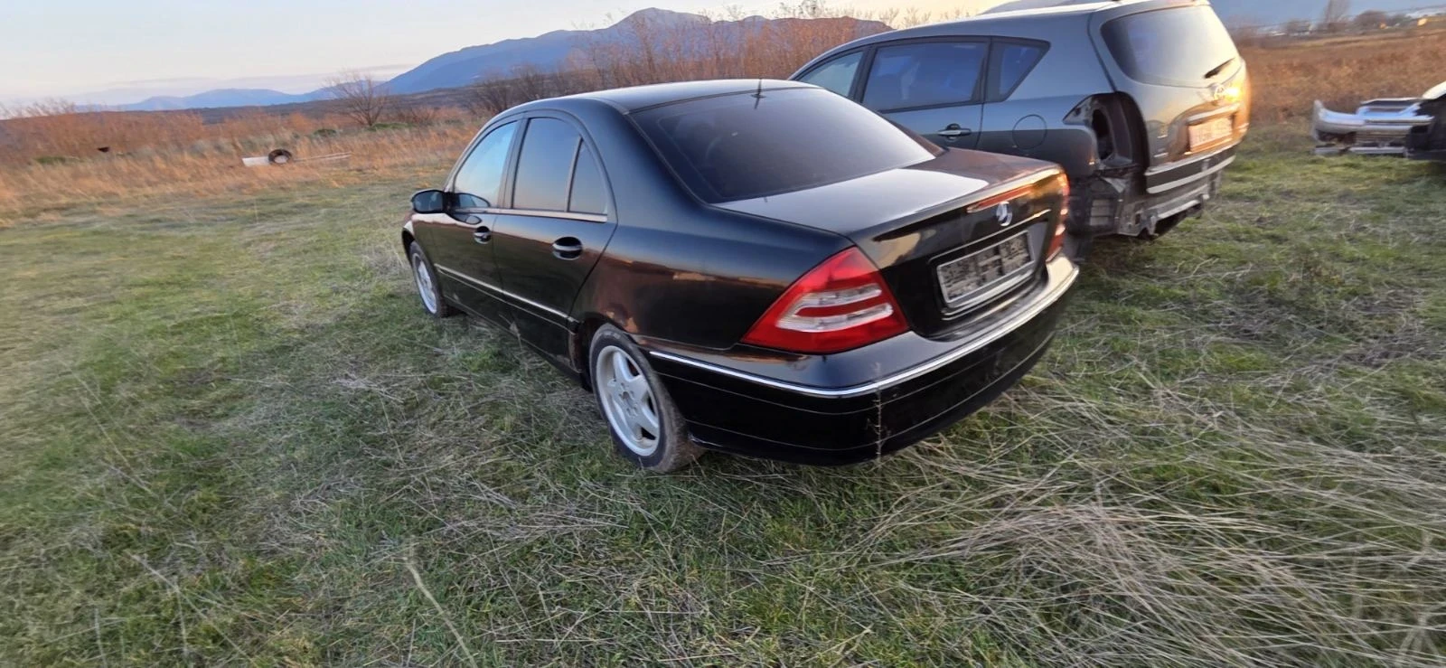 Mercedes-Benz C 200 Kompresor, снимка 5 - Автомобили и джипове - 53827676