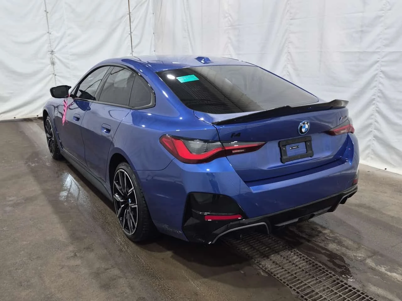 BMW i4  M50XDRIVE| AMBIENT| PANORAMA| 360| CARFAX| , снимка 4 - Автомобили и джипове - 53950468