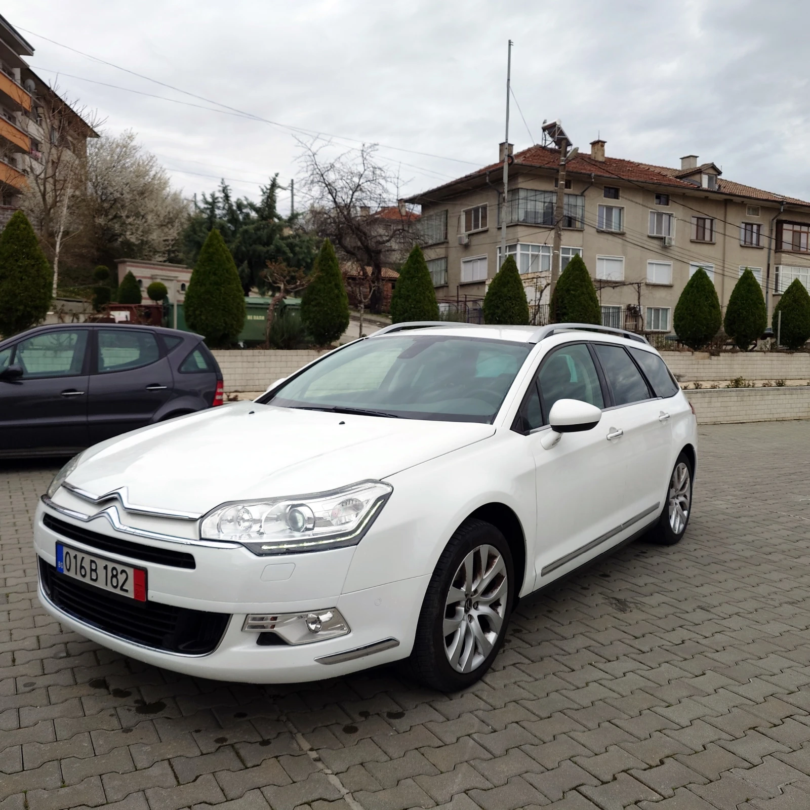 Citroen C5 2.0HDI 163 Facelift, снимка 2 - Автомобили и джипове - 54031997