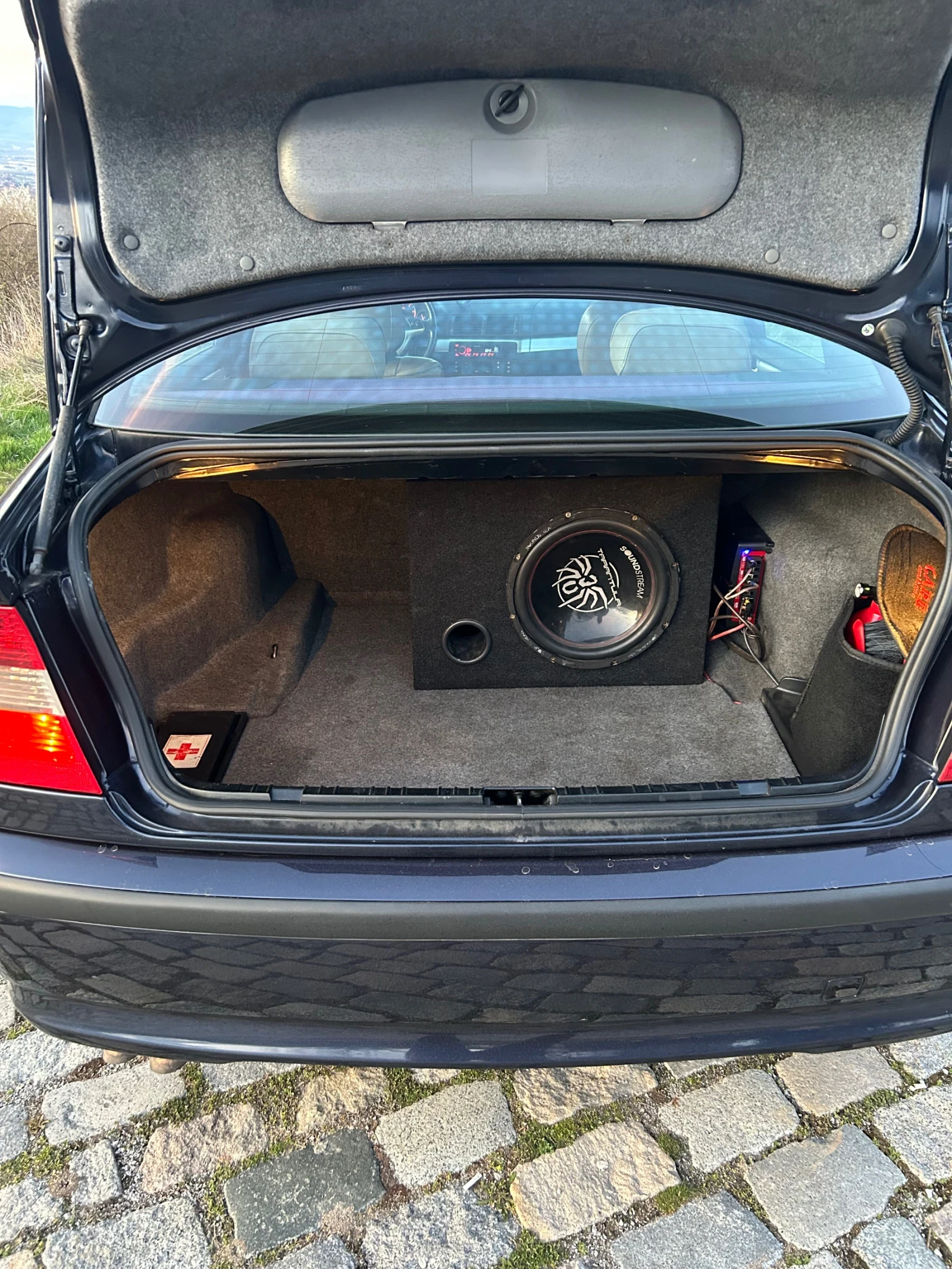 BMW 330 Xd, снимка 9 - Автомобили и джипове - 54129038