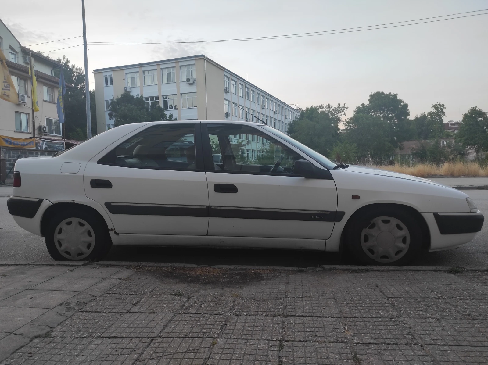 Citroen Xantia 1.9 TDI, снимка 2 - Автомобили и джипове - 54175405