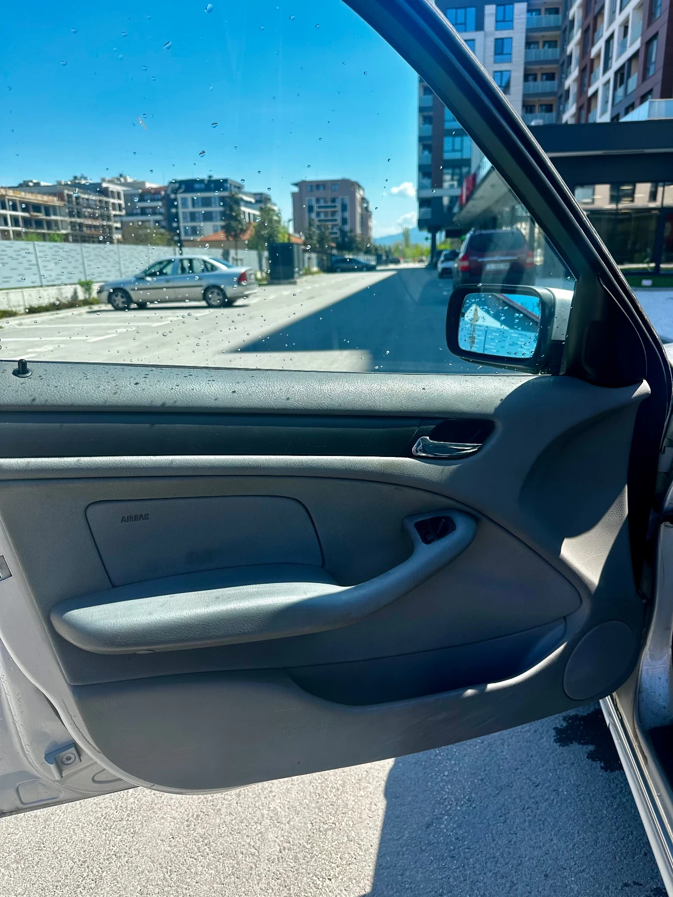 BMW 320, снимка 12 - Автомобили и джипове - 54245629