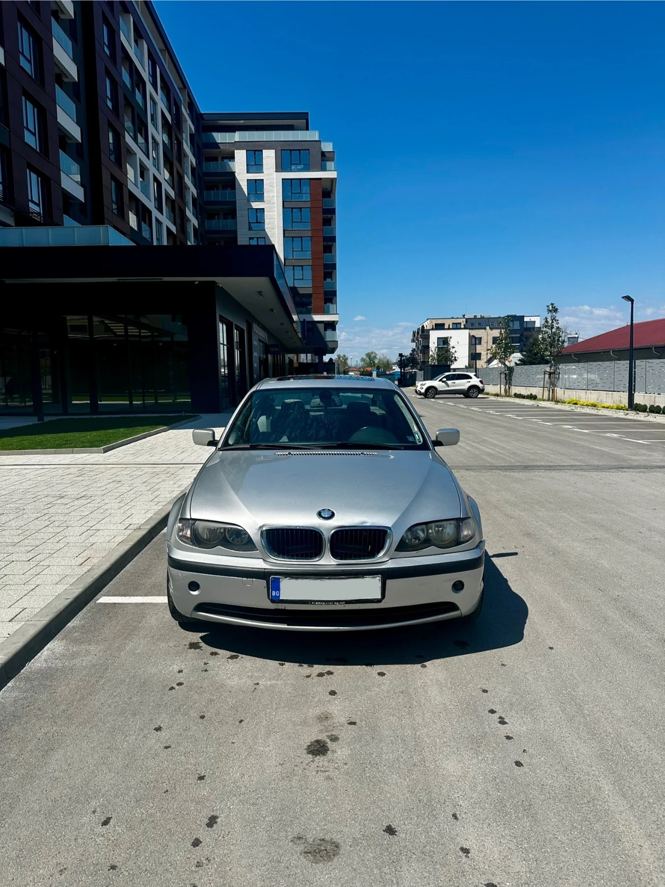 BMW 320, снимка 2 - Автомобили и джипове - 54245629