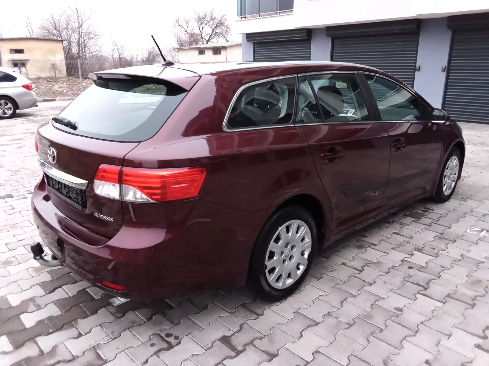 Toyota Avensis 2.0D4D-124kc. FACELIFT, снимка 8 - Автомобили и джипове - 54527527