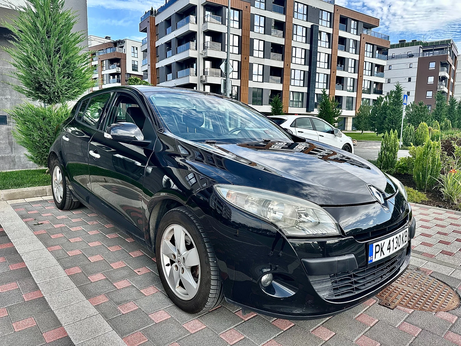 Renault Megane 1.5 dCi, снимка 5 - Автомобили и джипове - 54541461