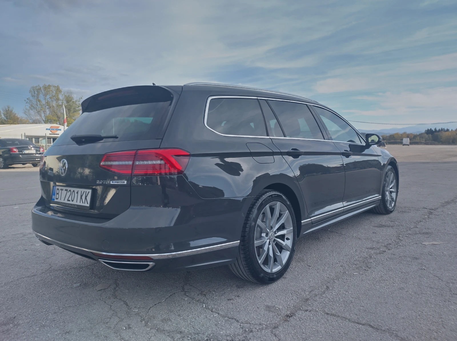 VW Passat Variant SS Highline, снимка 5 - Автомобили и джипове - 54570404