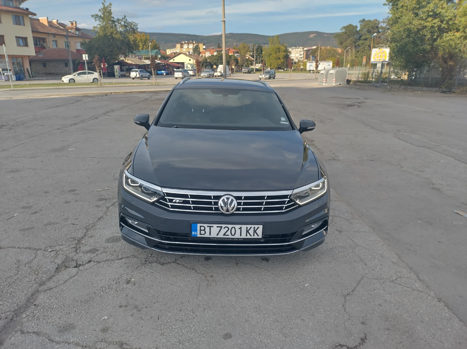 VW Passat Variant SS Highline, снимка 2 - Автомобили и джипове - 54570404
