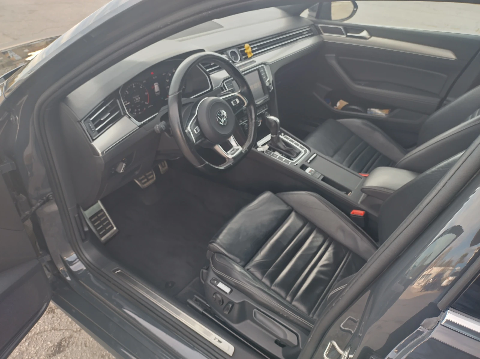 VW Passat Variant SS Highline, снимка 11 - Автомобили и джипове - 54570404