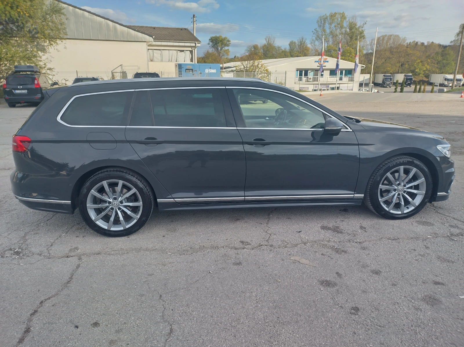 VW Passat Variant SS Highline, снимка 7 - Автомобили и джипове - 54570404