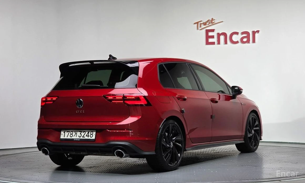 VW Golf, снимка 2 - Автомобили и джипове - 54591597