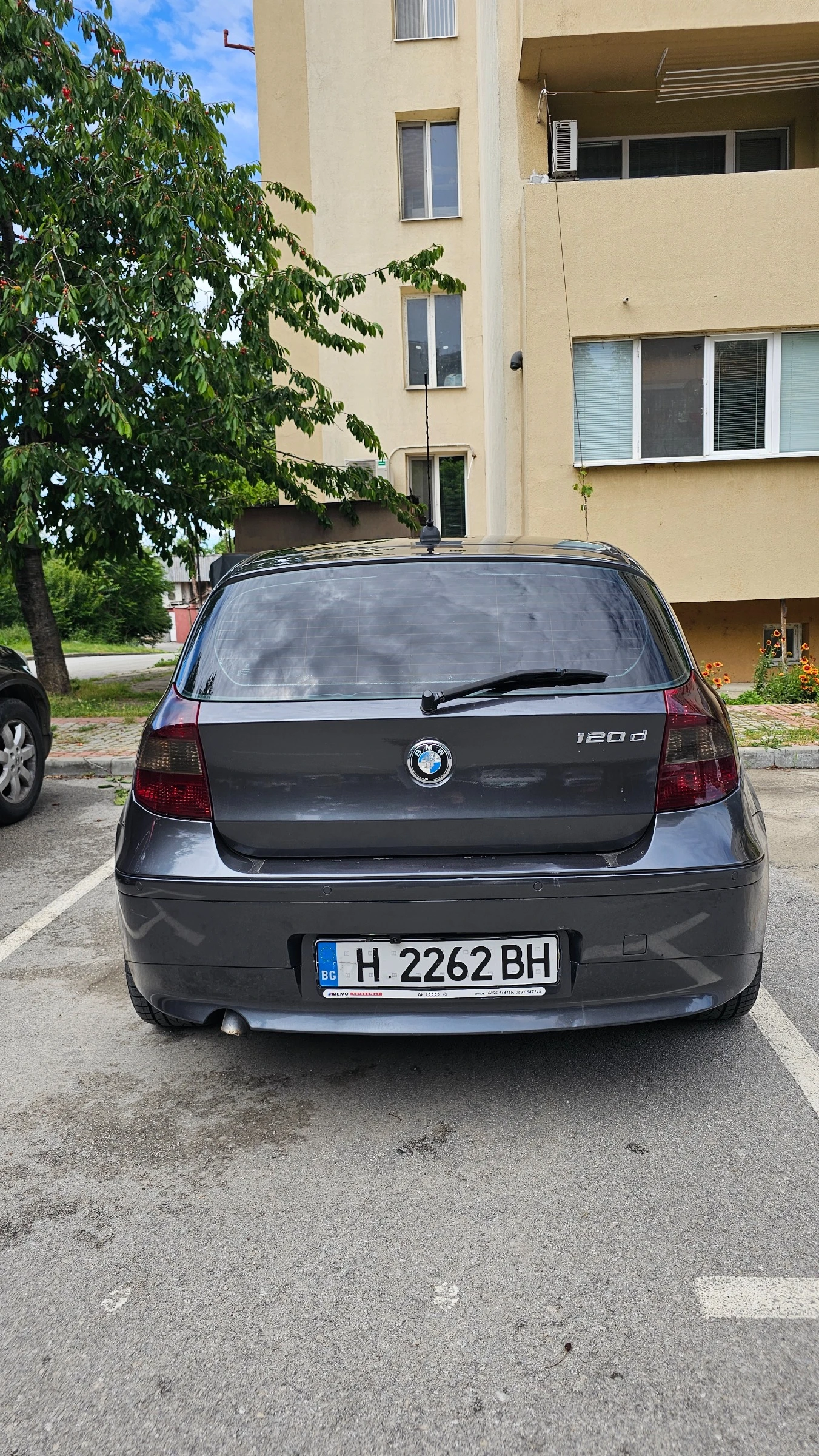 BMW 120, снимка 6 - Автомобили и джипове - 54751171