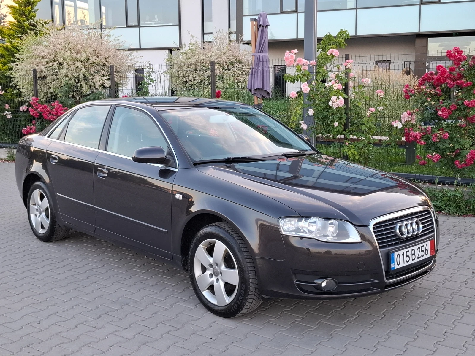 Audi A4 1.6i* (102кс)* КЛИМAТРОНИК* HOB BHOC* , снимка 11 - Автомобили и джипове - 54991421