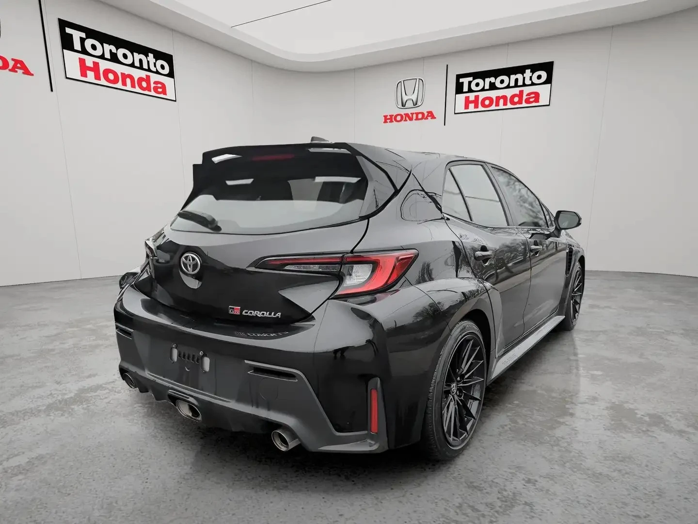 Toyota Corolla GR * Core Circuit * AвтоКредит * (ЦЕНА ДО БГ), снимка 5 - Автомобили и джипове - 55139366