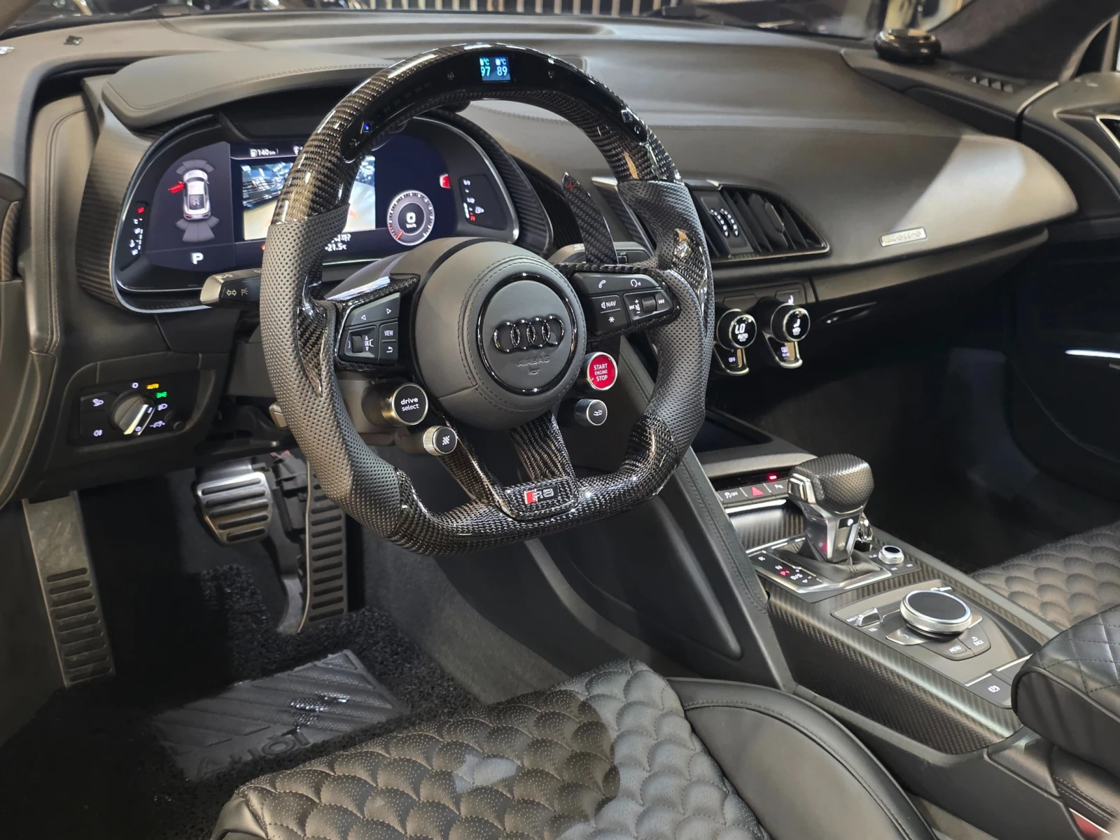Audi R8 V10 Plus* КРАЙНА ЦЕНА, снимка 9 - Автомобили и джипове - 55238009