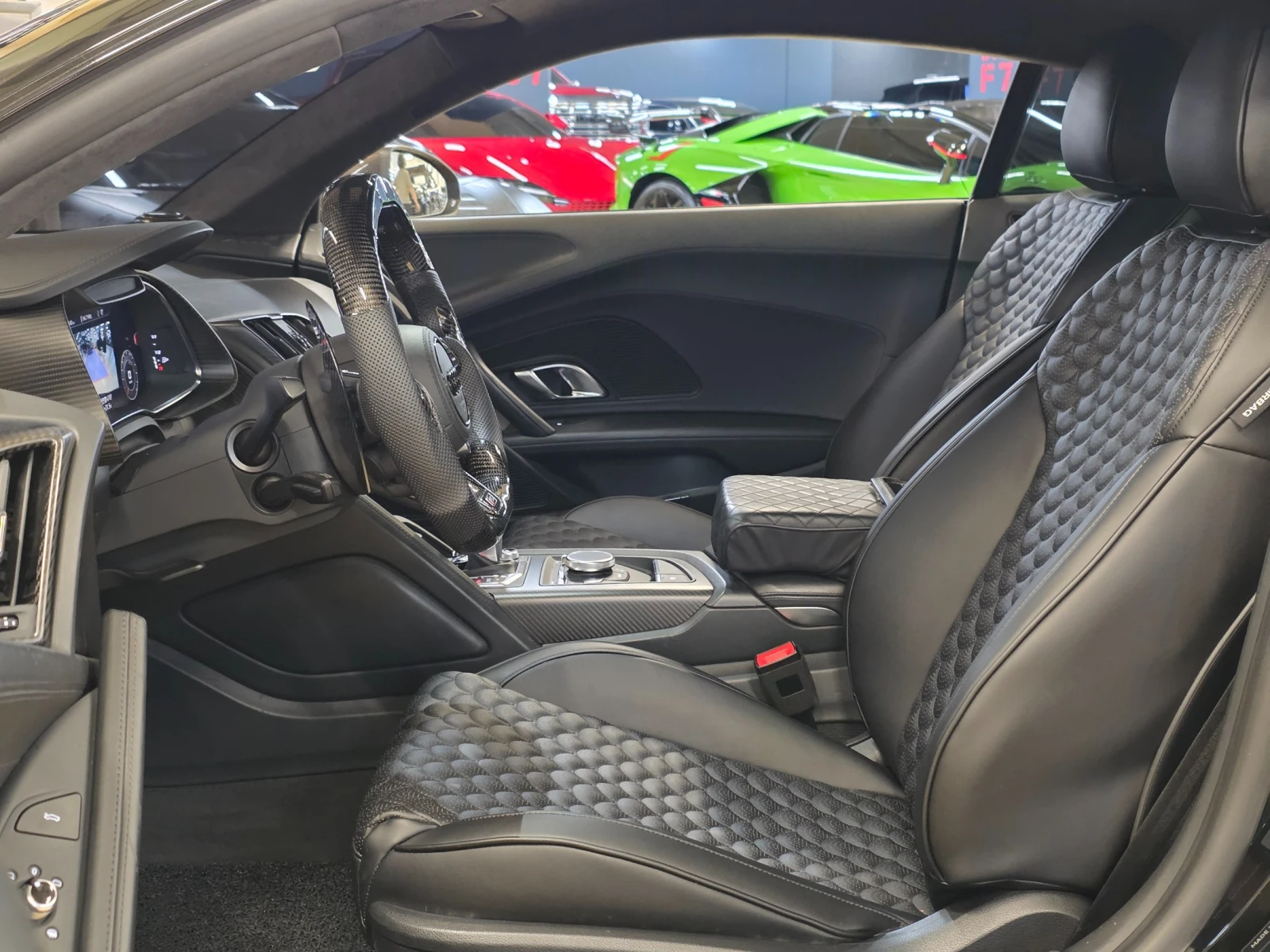 Audi R8 V10 Plus* КРАЙНА ЦЕНА, снимка 7 - Автомобили и джипове - 55238009