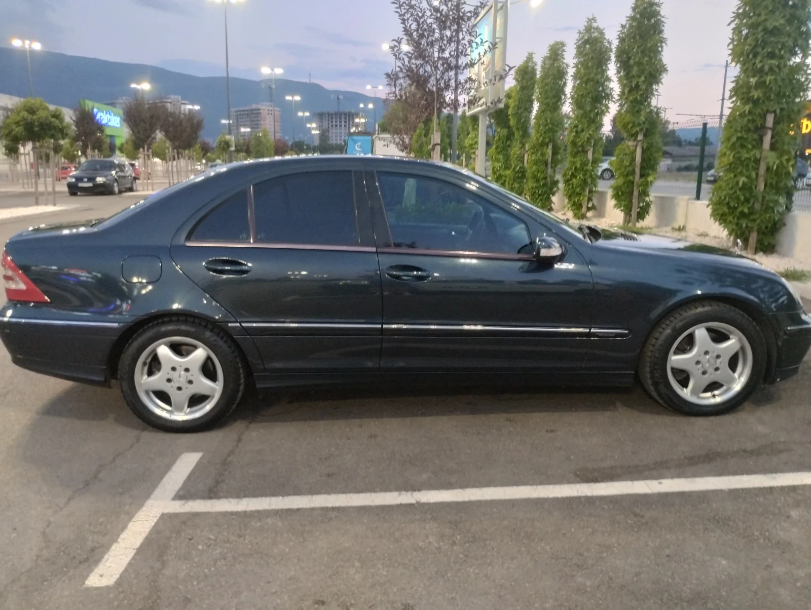 Mercedes-Benz C 270 CDI, снимка 6 - Автомобили и джипове - 55312223