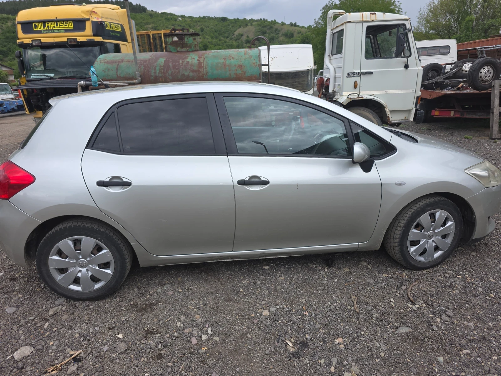 Toyota Auris, снимка 2 - Автомобили и джипове - 56458439