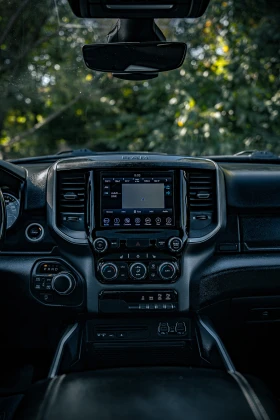 Dodge RAM 1500 BIGHORN 3.6 V6 , снимка 15