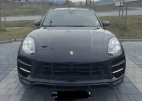     Porsche Macan TURBO Burmester