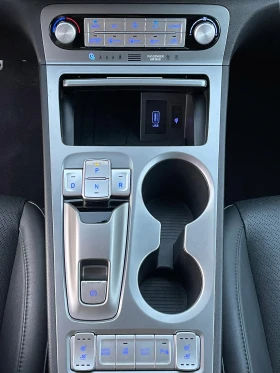 Hyundai Kona Premium 64kWh HUD Двутонова Обдухване на седалки - 36900 лв. - 69524957 10