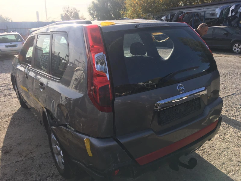 Nissan X-trail 2.0 4x4, снимка 4 - Автомобили и джипове - 38449457