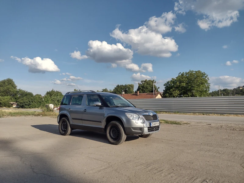 Skoda Yeti 2.0 TDI 4x4, снимка 3 - Автомобили и джипове - 46475781