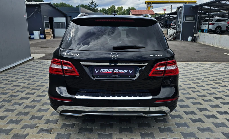 Mercedes-Benz ML 350 AMG/GERMANY/AIRMAT/PANO/CAMERA/ПОДГРЕВ/AMBIENT/LIZ, снимка 6 - Автомобили и джипове - 47259094